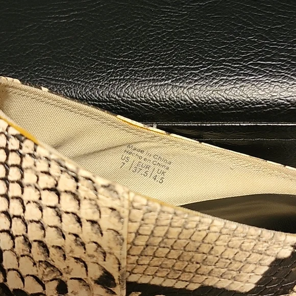 Call It Spring Python print mules - Picture 8 of 11